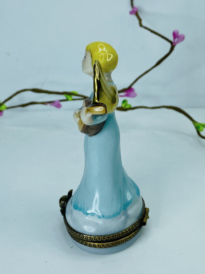 Rare Limoges France Peint Main playing Guitar Lute 3 1/2" A461