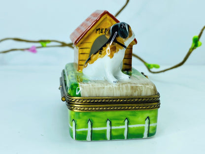DOG and Dog House ~ Limoges Trinket Box ~ Parry Vielle (PV) 2.5" A462