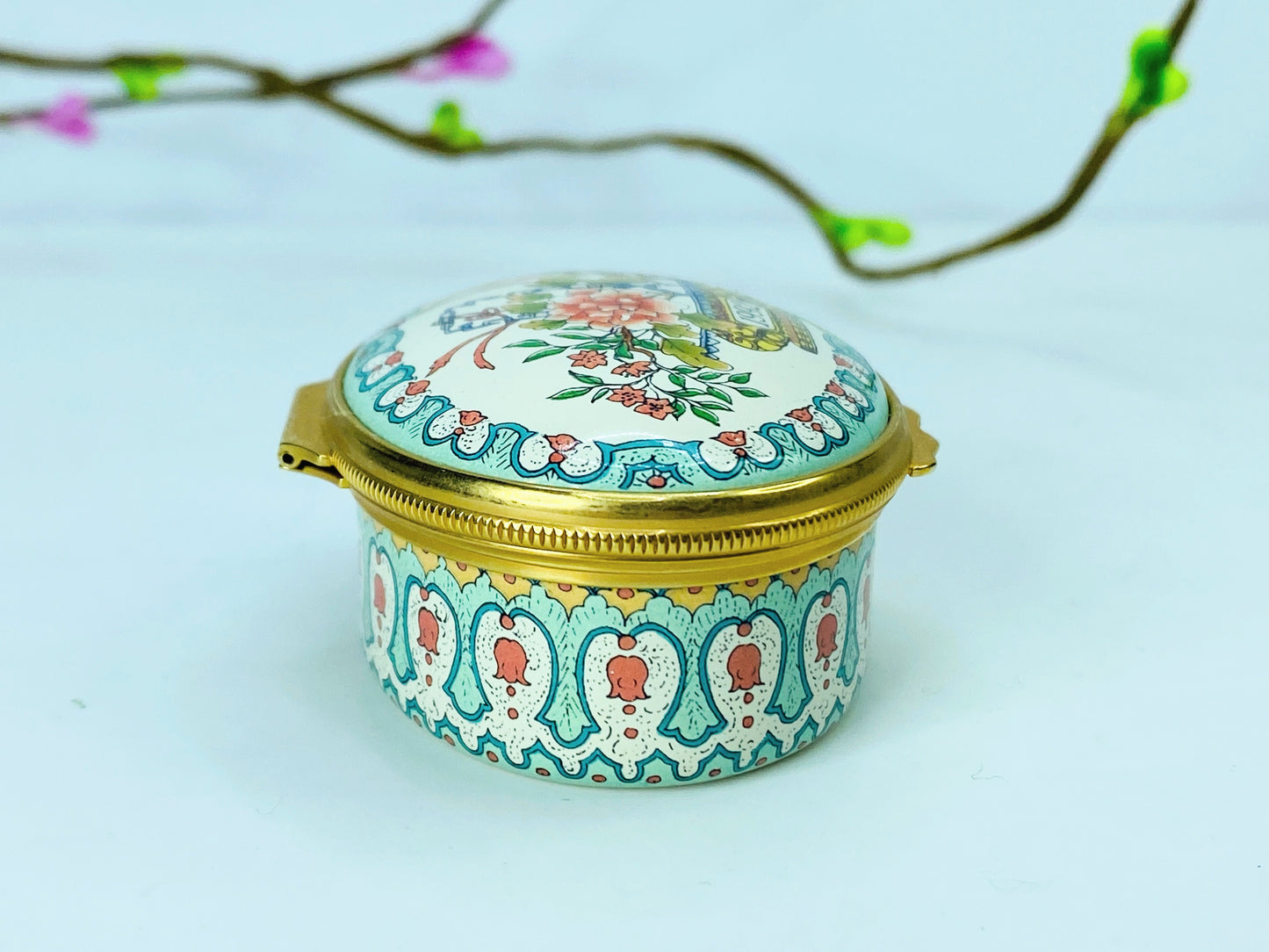 Halcyon Days English Enamels A Year to Remember 1992 Trinket Box A465