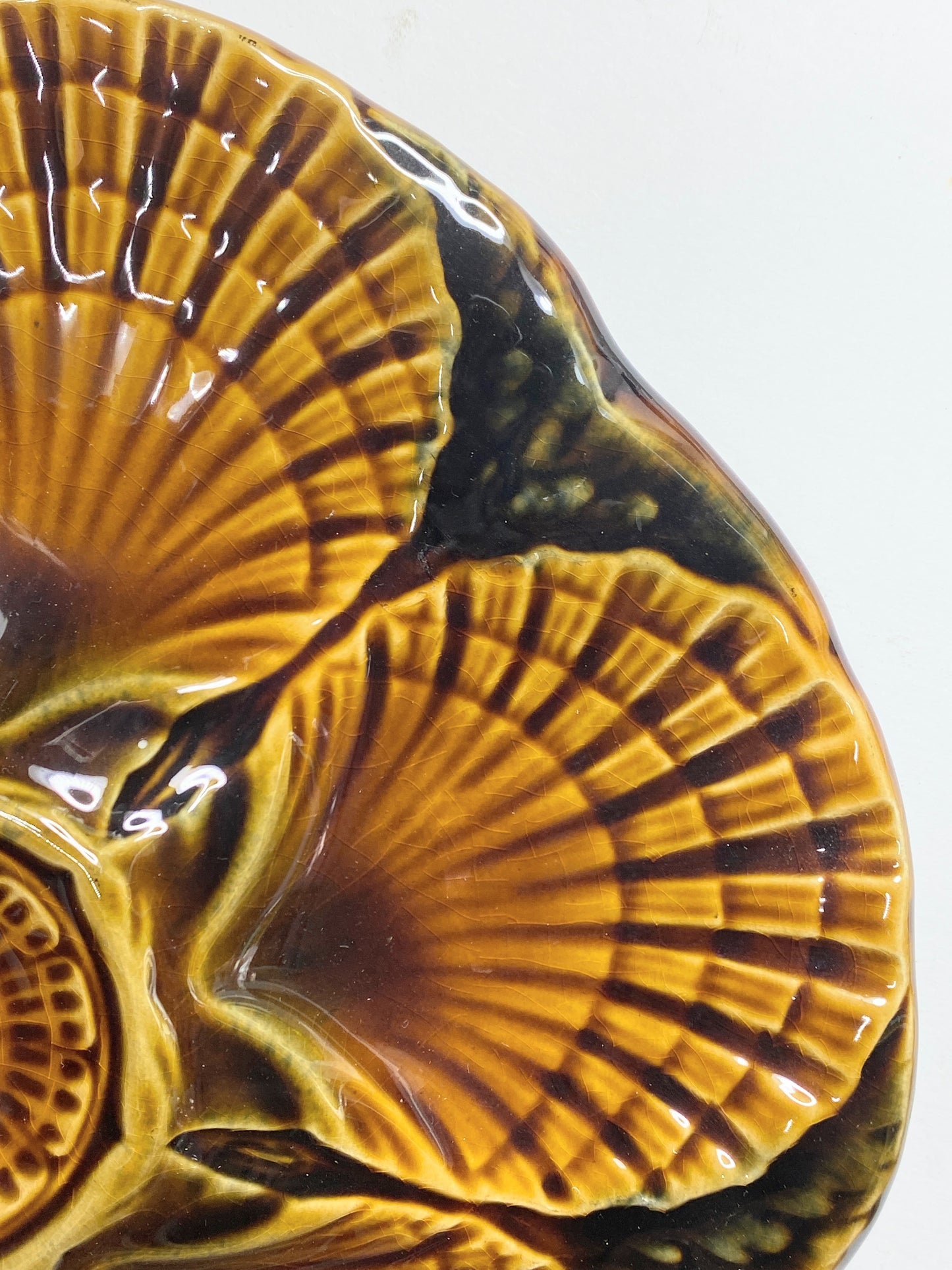 Mid 20th century Oyster Plates In Barbotine Sarreguemines France 9.25" A440