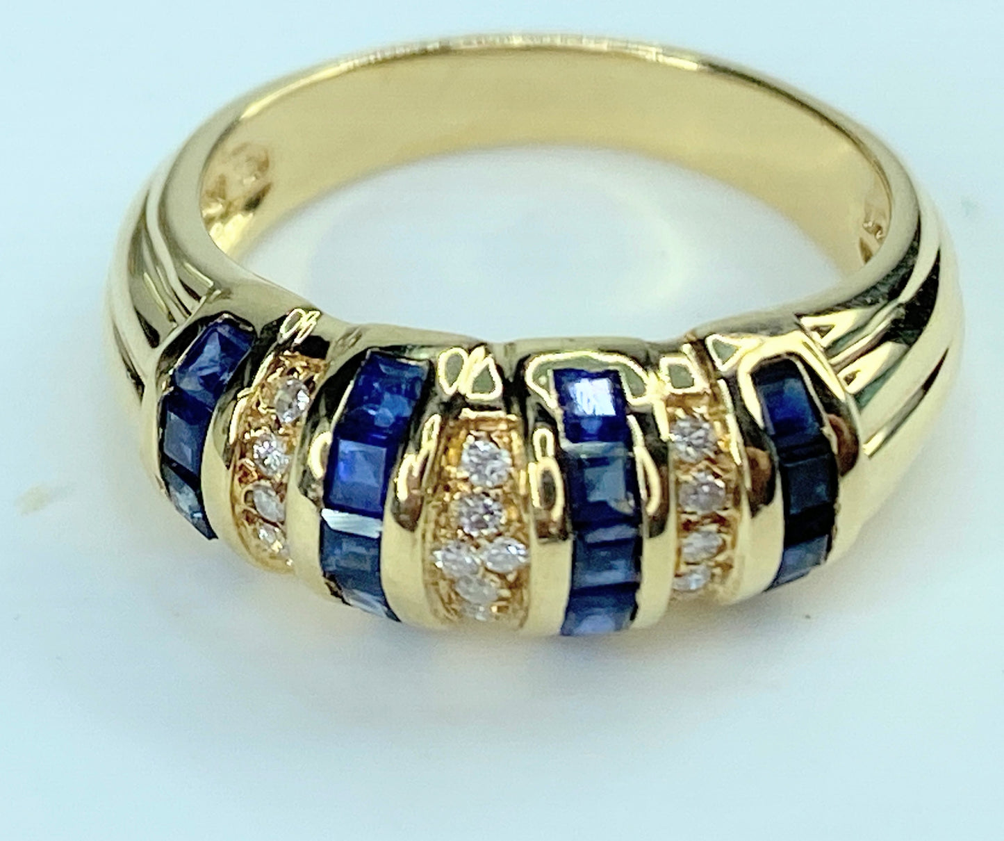 14K Yellow Gold Square Sapphire and Diamond Dome Ring s6.5 4.7g JR9972