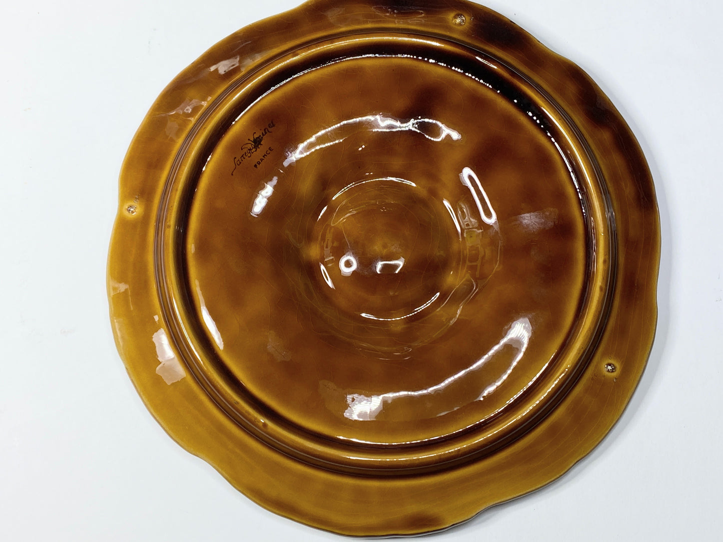 Mid 20th century Oyster Plates In Barbotine Sarreguemines France 9.25" A440