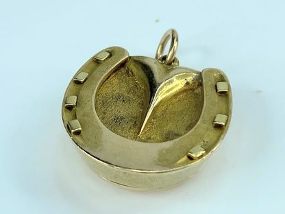 Early 20th century Horseshoe Locket pendant in 15K yellow gold 9.1g JR9974