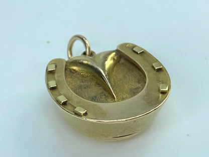 Early 20th century Horseshoe Locket pendant in 15K yellow gold 9.1g JR9974