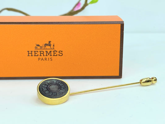 Hermes Vintage Gold Plated Cloud De Selle Mother of Pearl Pin in box GS700
