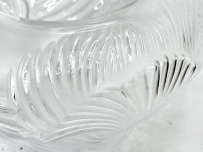 Lalique Crystal Saint Cloud Acanthos Leaves Vase Mint A981