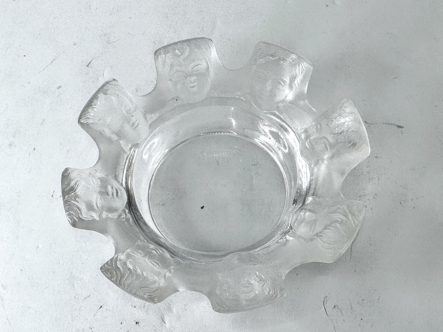 Vintage Lalique St Nicholas Frosted Crystal Cherub Faces Ashtray A982