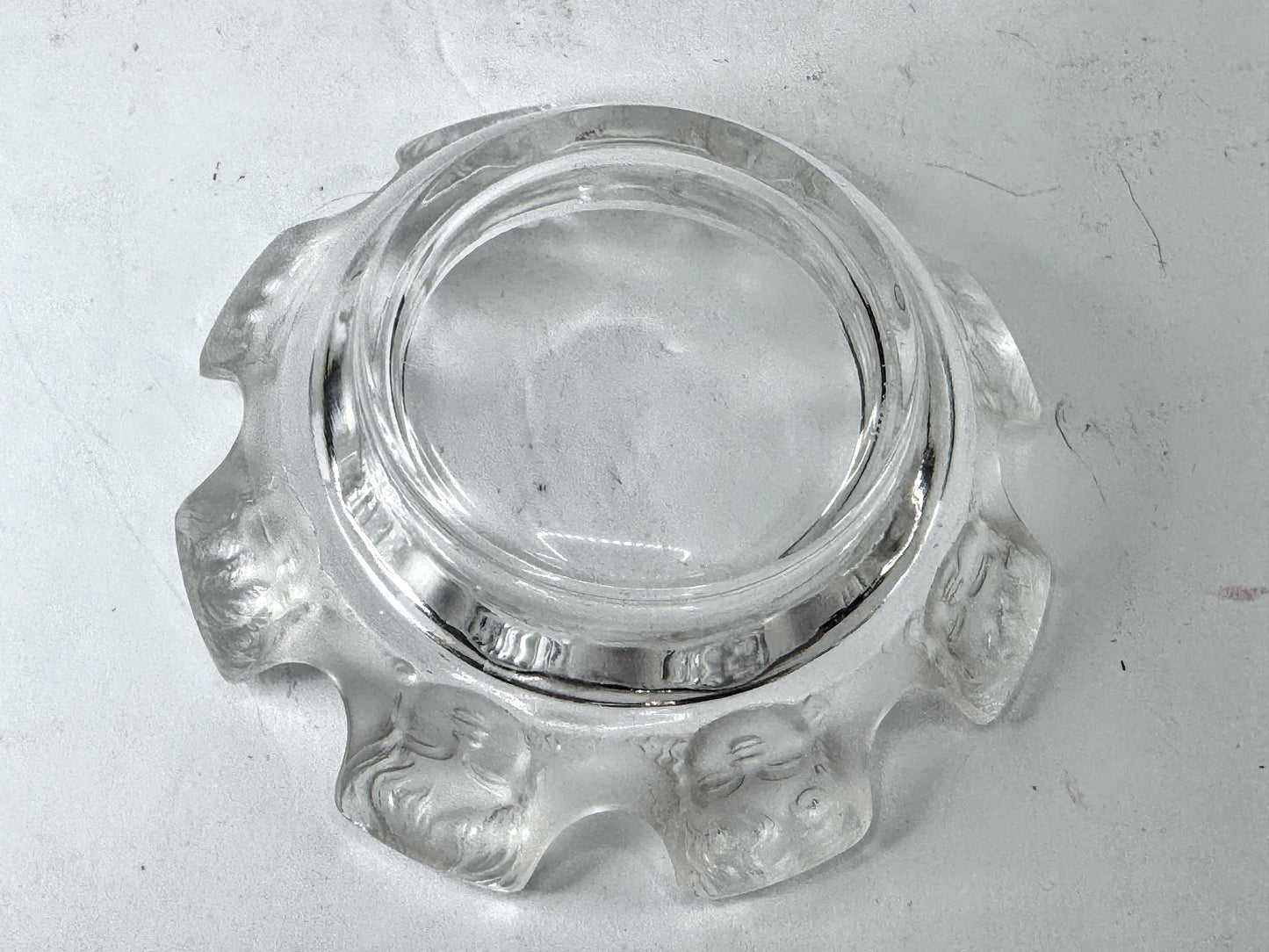 Vintage Lalique St Nicholas Frosted Crystal Cherub Faces Ashtray A982