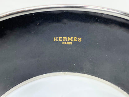 Hermès vintage Enamel wide Bangle – Equestrian Motif, Black & White in box GS702