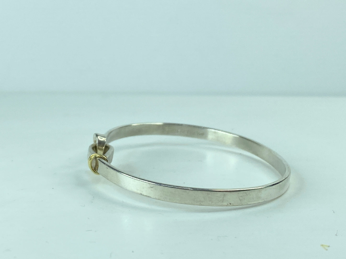 Tiffany & Co Sterling Silver 18K Gold Hook Eye Tension Bangle Bracelet JR695
