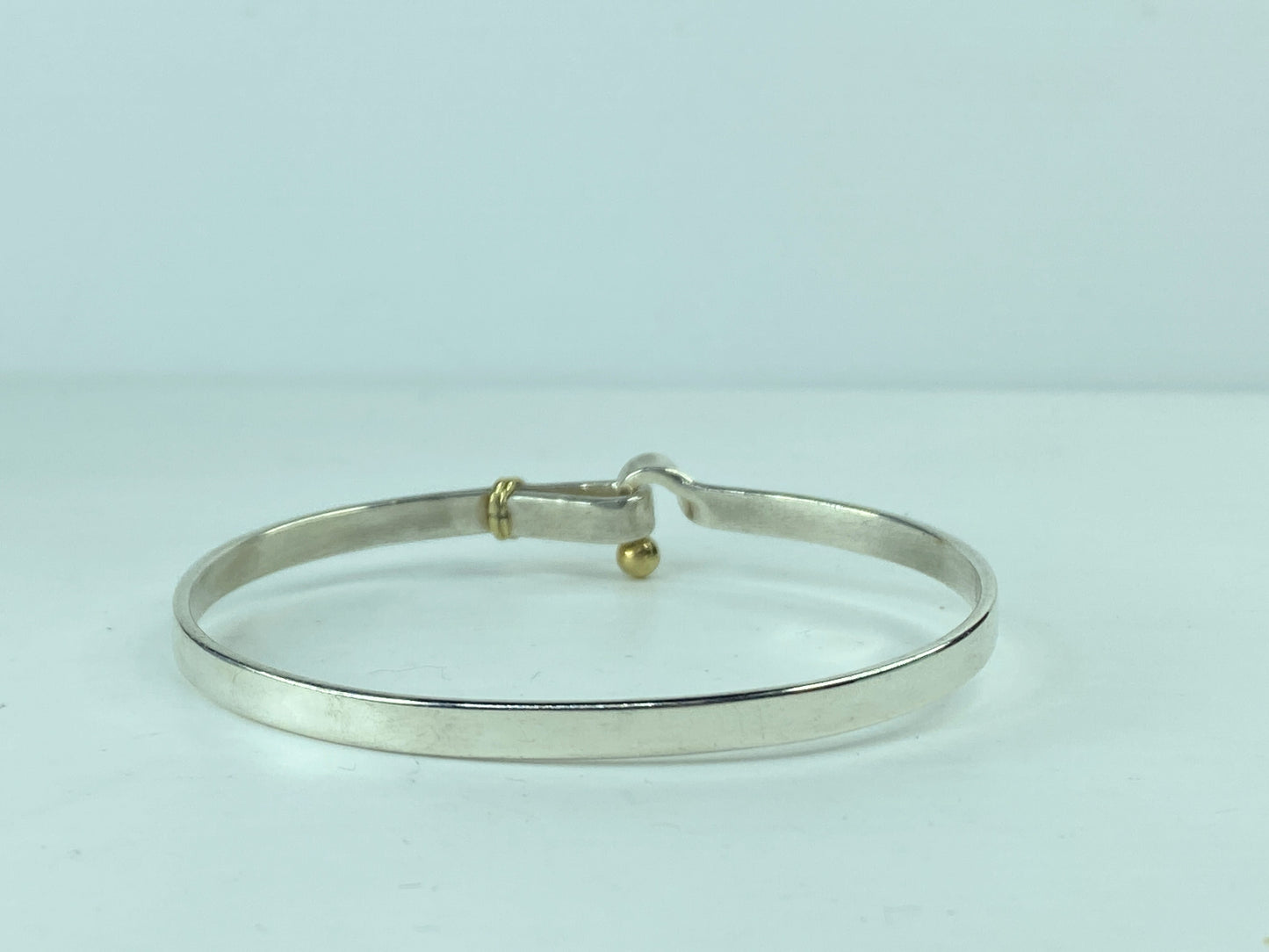 Tiffany & Co Sterling Silver 18K Gold Hook Eye Tension Bangle Bracelet JR695