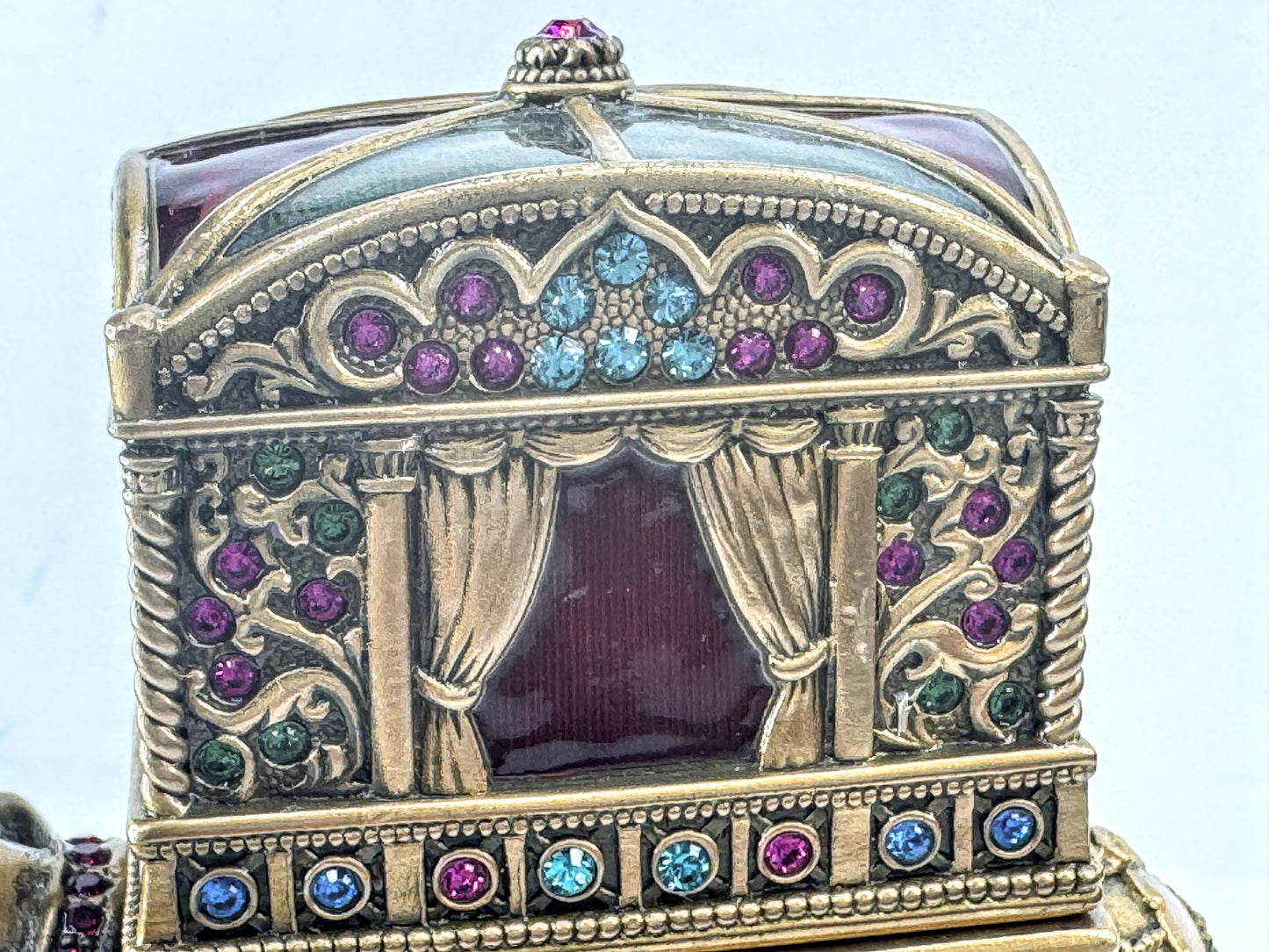 Vintage Bergi Limited Edition Jeweled Elephant Trinket Box SS377