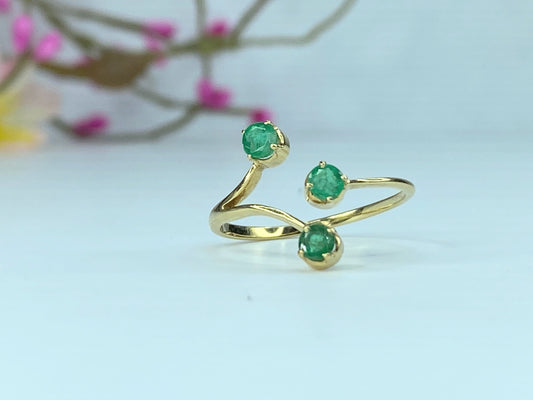 Ornate 14K yellow gold 0.51ct natural Emerald Orbit dress ring s8.5 JR9990