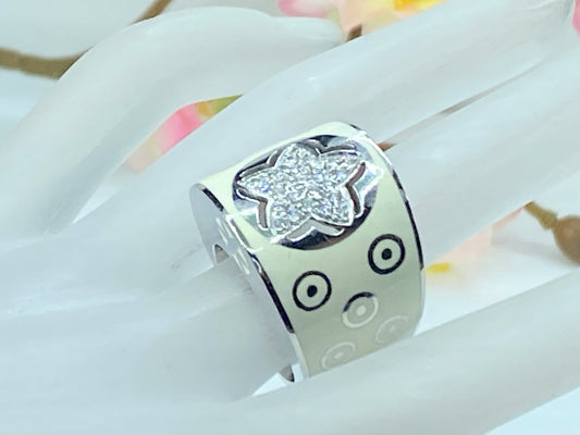 La nouvelle Bague Diamond Star Enamel 18K white gold ring JR9223