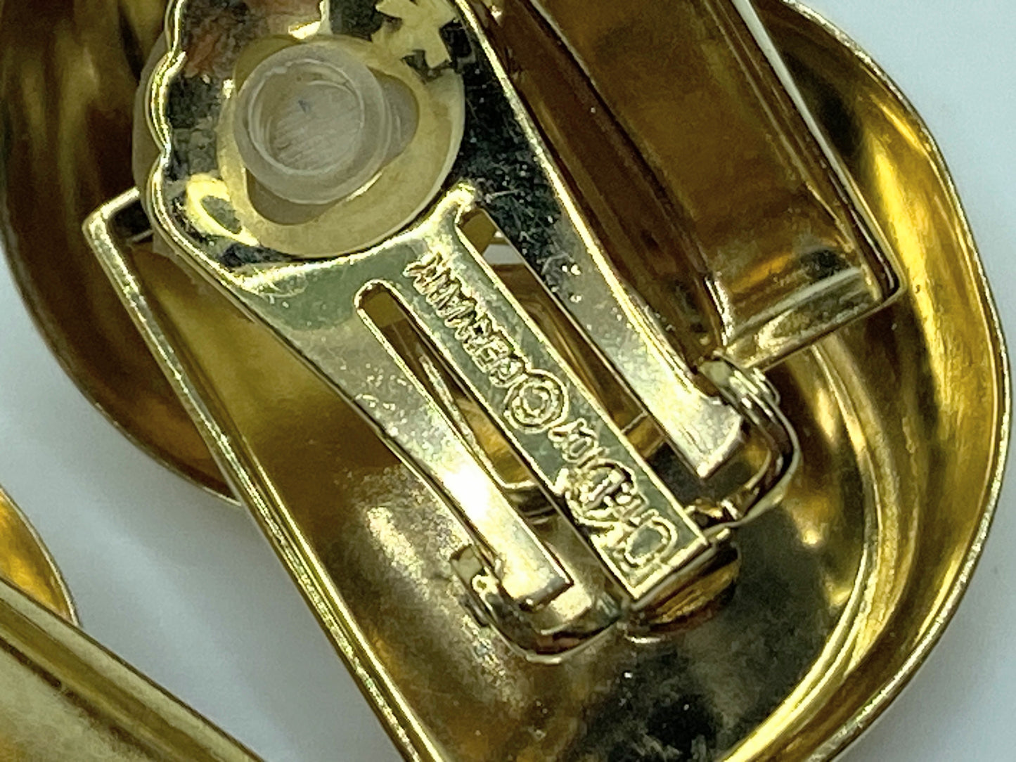 Vintage CHRISTIAN DIOR Signed Gold Plated CD Logo Clip On Earrings GS659