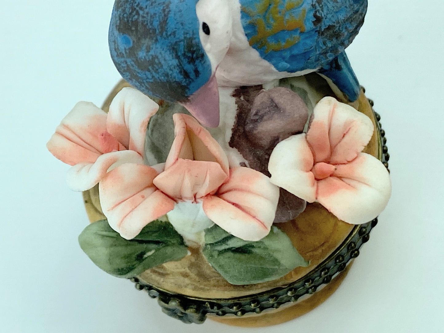 Rare 1970's Ceramic Blue Bird Lily brown brass metalwork trinket box 3" A322