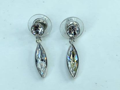 Vintage Swarovski marquise Rhinestone silver tone earrings GS661