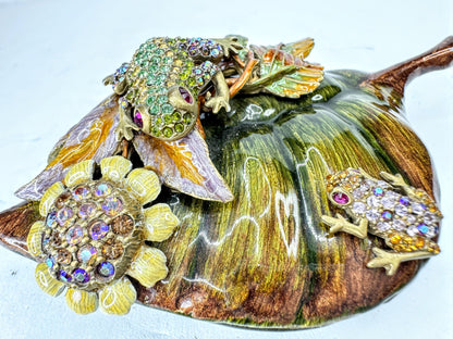 Jay Strongwater Swarovski Crystal Jeweled Frog Leaf Enamel Trinket Box SS385