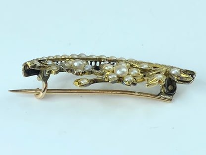 Early 20th Century 15K Split Pearl Floral crescent brooch 5.7g 1 1/2" JR9995