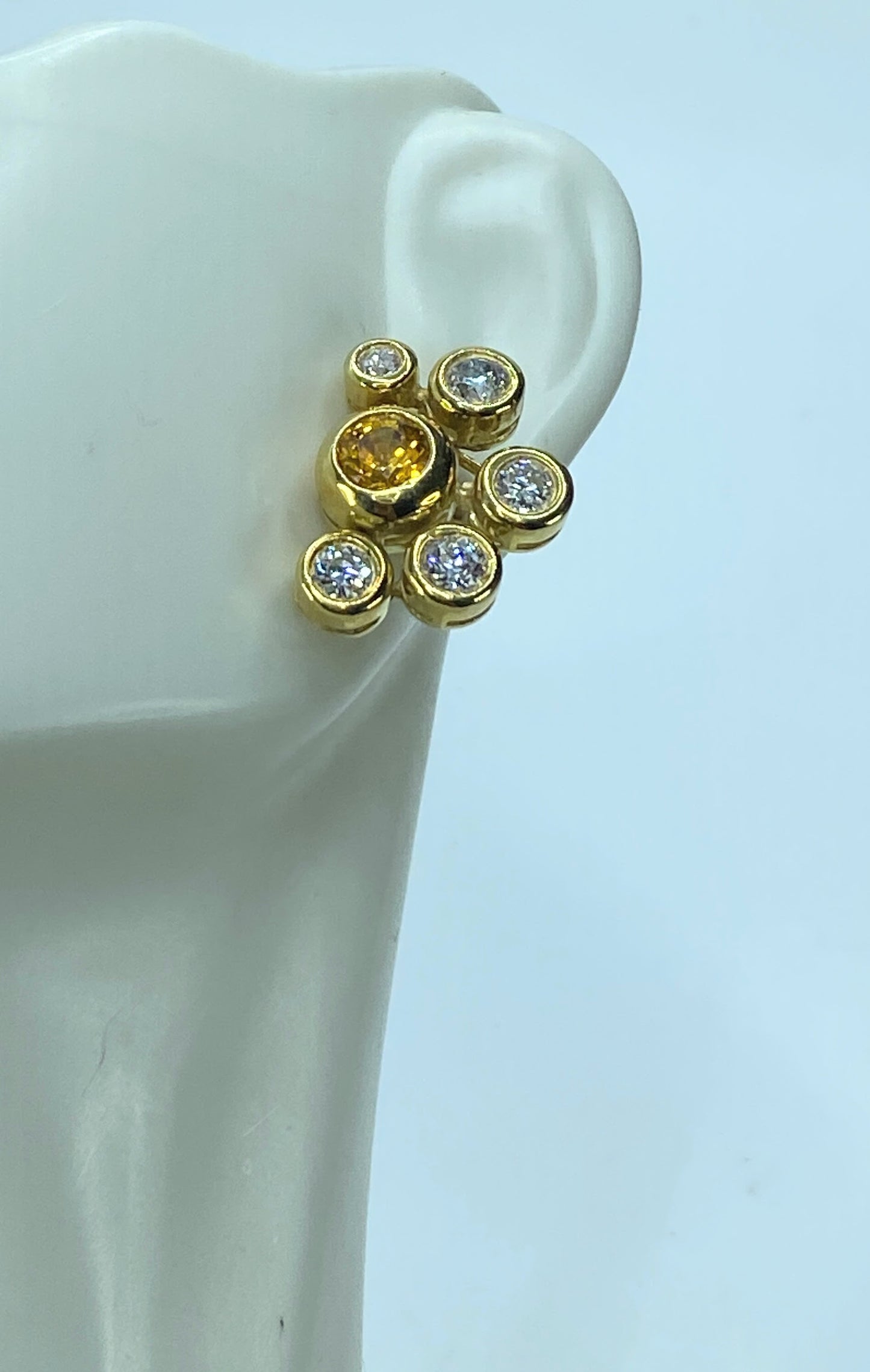 18K 4.0ct Round Brilliant Diamond Yellow Sapphire earrings JR9232