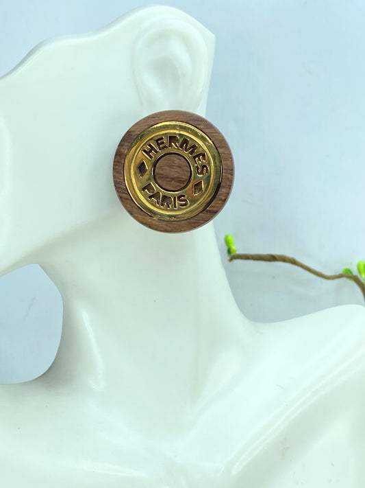 Vintage Hermès Clou de Selle Wood Golden Hardware clip on earrings GS666