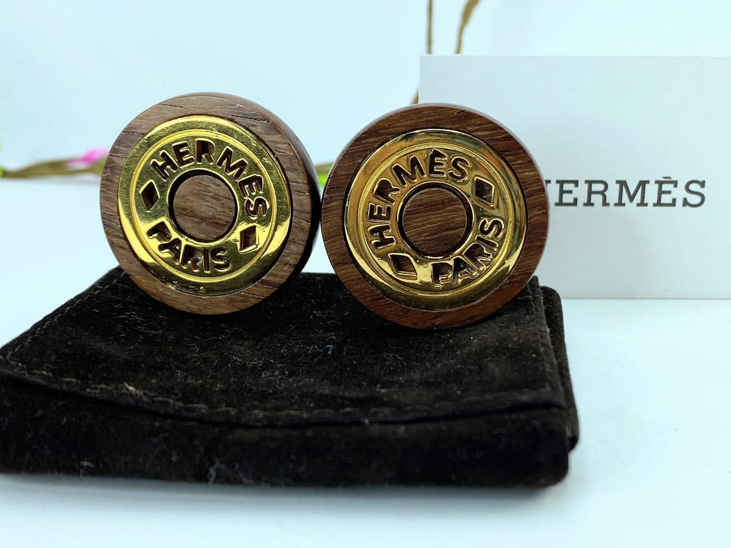 Vintage Hermès Clou de Selle Wood Golden Hardware clip on earrings GS666