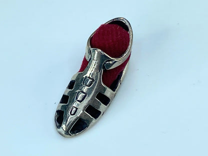 Sweet Novelty sterling silver 925 miniature shoe sandal pin cushion A128