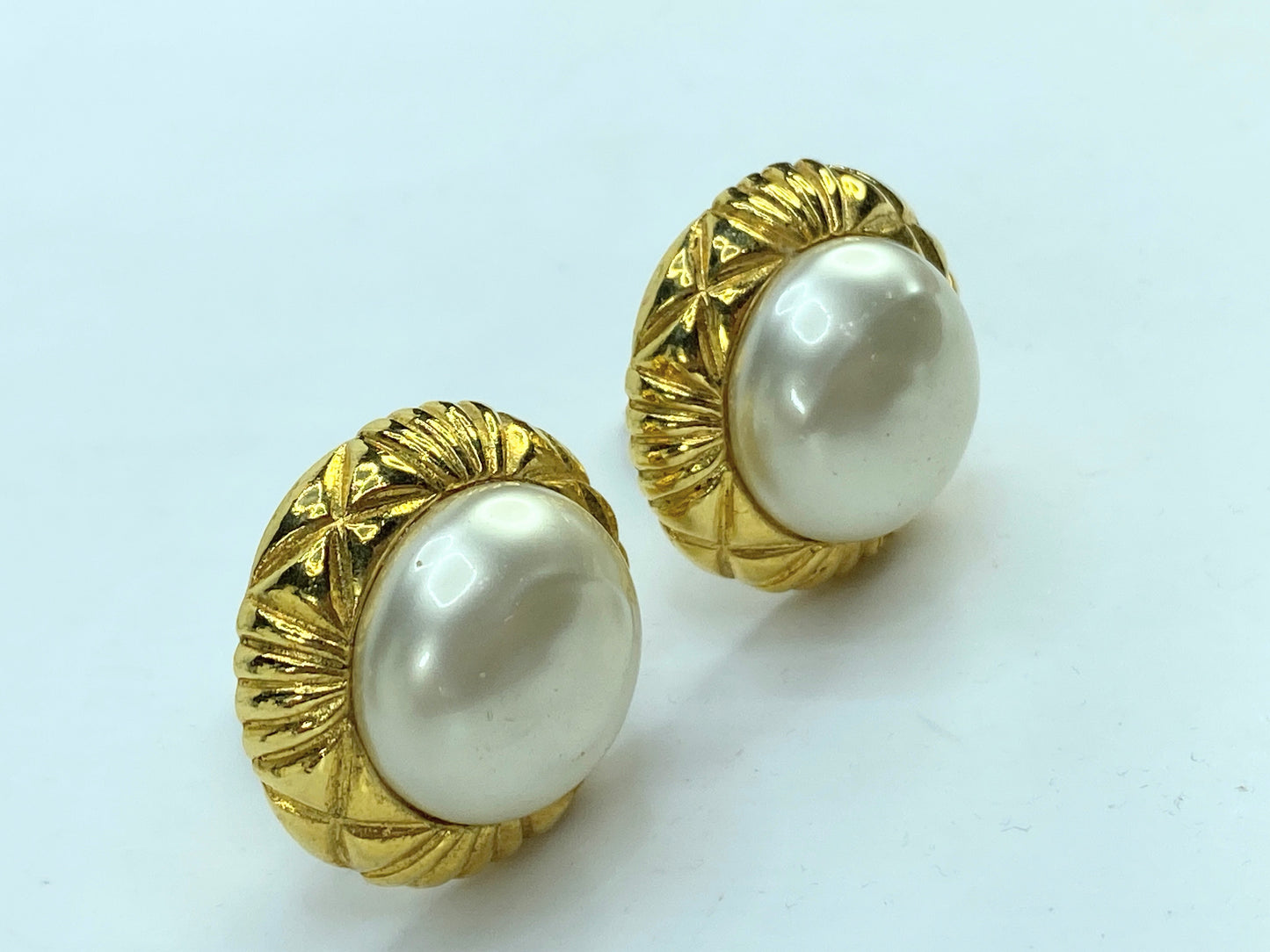 Vintage c1990 CHANEL Earrings Faux Pearl Vintage GP Gold clip on earrings GS667