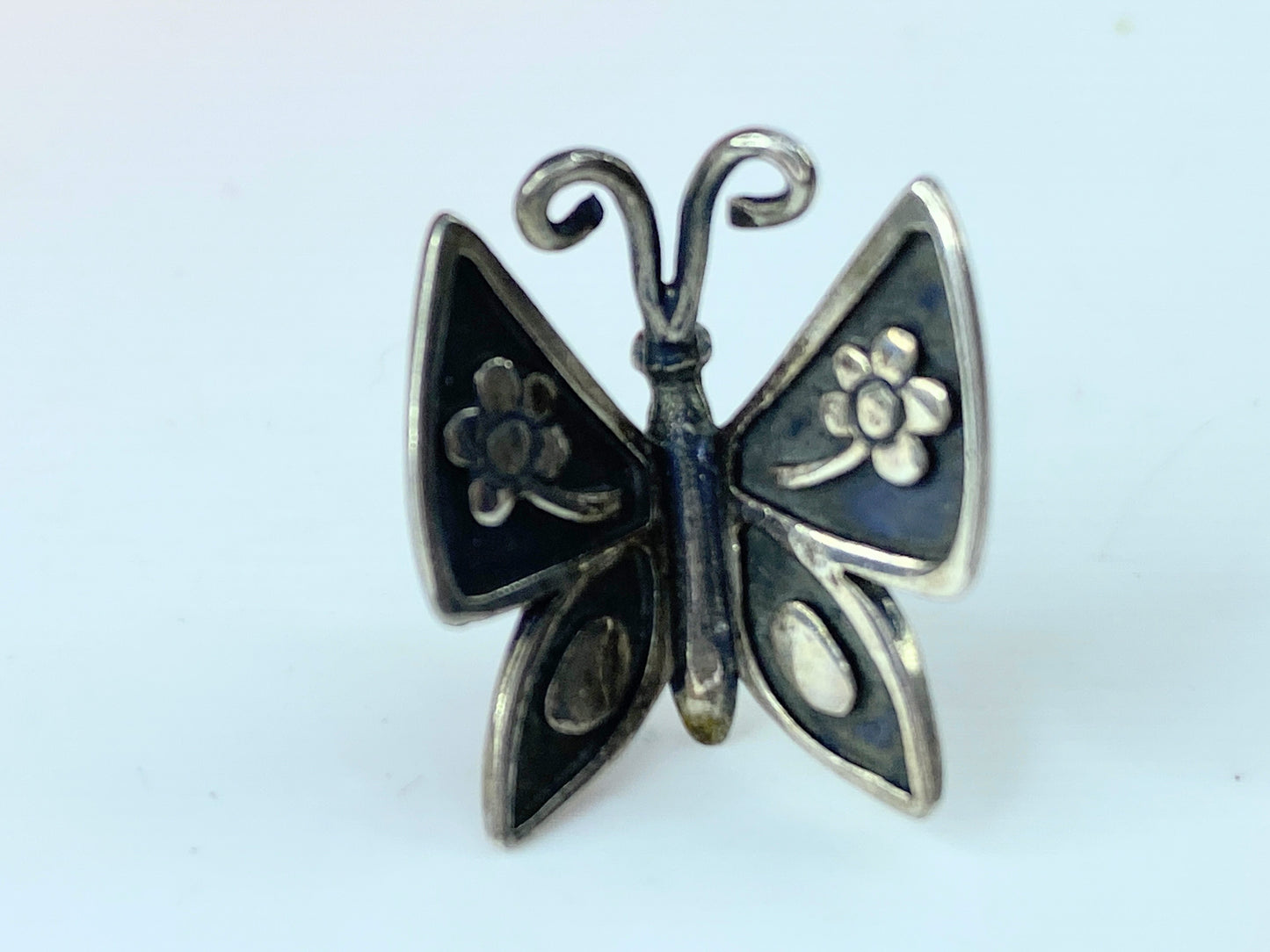 Retired James Avery Sterling Mariposa Butterfly pin brooch JR0001