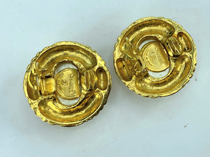 Vintage c1990 CHANEL Earrings Faux Pearl Vintage GP Gold clip on earrings GS667