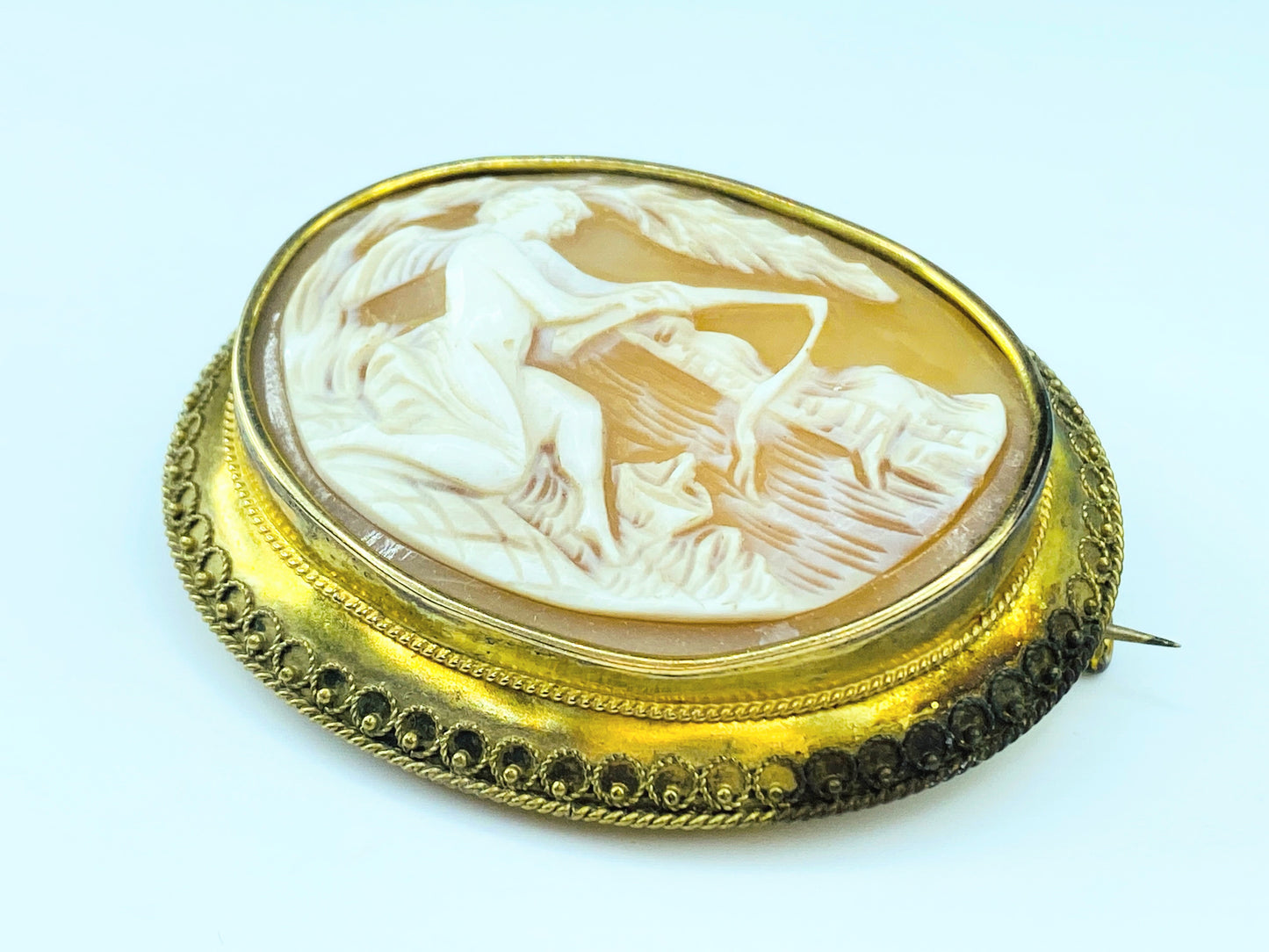 Antique Cameo Brooch, 14k Yellow Gold vacant locket 32.7g 2.4"x2"x0.6"