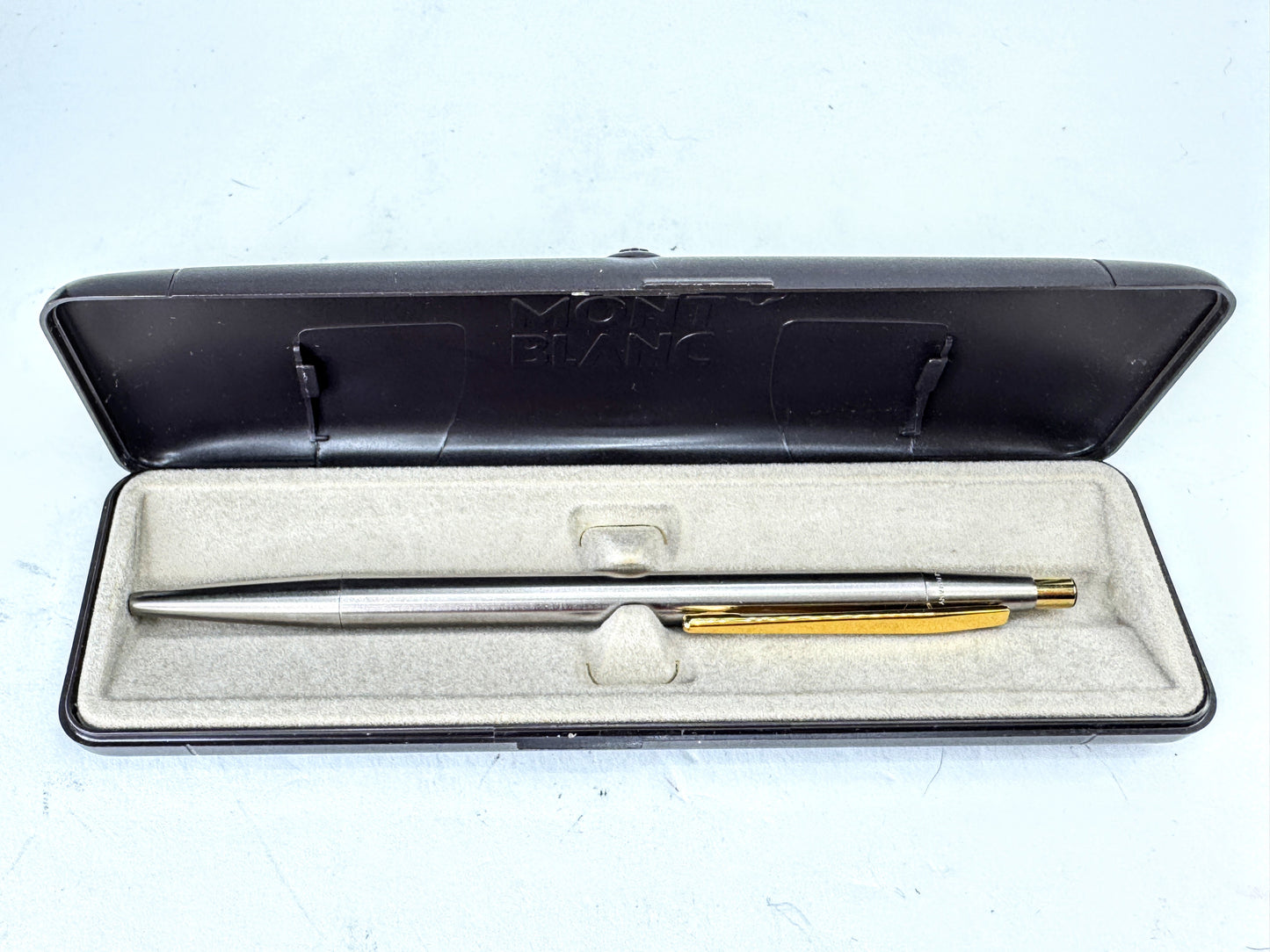 Vintage Montblanc Noblesse Slimline ballpoint pen box retractable engraved SS391