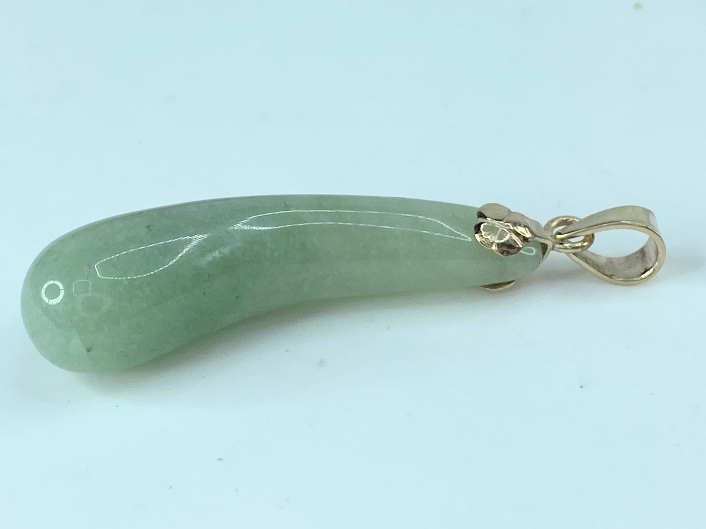 14K yellow gold 11.2ct Jadeite Eggplant Pendant 5.7g 1 1/4" 5.45mm JR0003