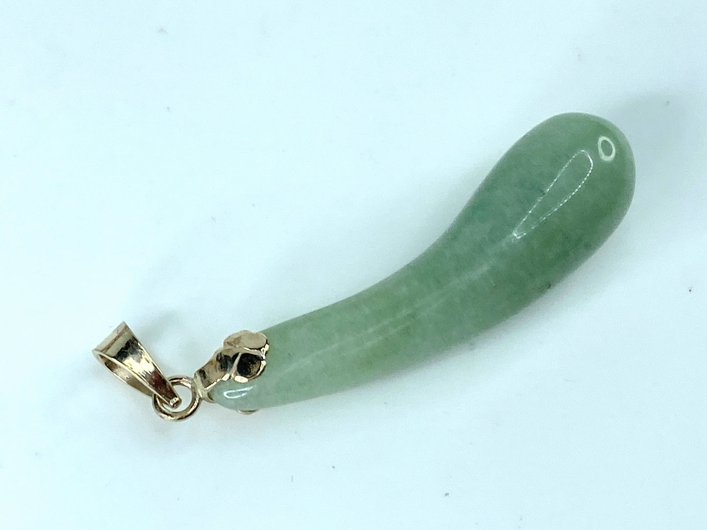 14K yellow gold 11.2ct Jadeite Eggplant Pendant 5.7g 1 1/4" 5.45mm JR0003