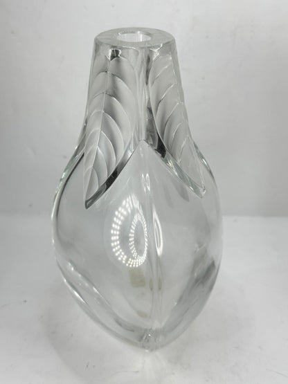 Art GlassVintage Lalique France Frosted Crystal Osumi Leaf Vase mint A984