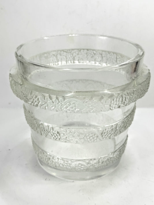 Vintage Lalique Ricquewihr Frosted Crystal Grapes Vase A985