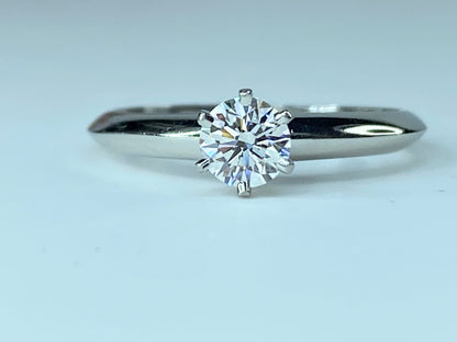 Tiffany & Co. 0.4ct H/VS1 Round Brilliant Cut Diamond Engagement Ring JR0007