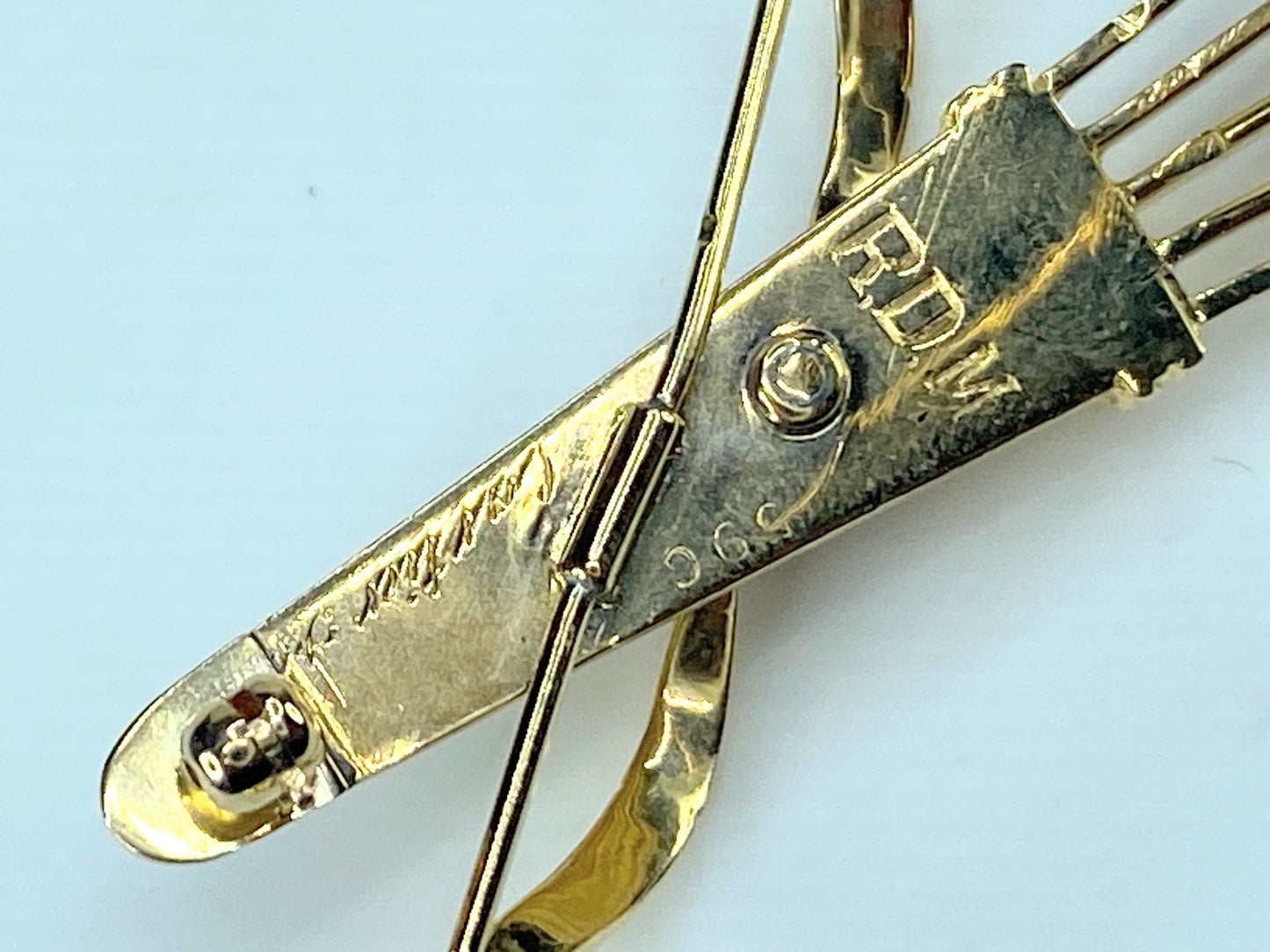 Cartier 18K Gold "Quiver and Arrows" Brooch 8.2g JR9236