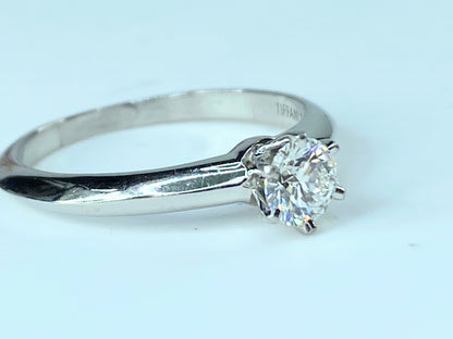 Tiffany & Co. 0.4ct H/VS1 Round Brilliant Cut Diamond Engagement Ring JR0007