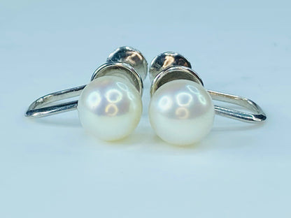 c1970 Mikimoto 7.35mm Akoya Cultured Pearl 9K gold screw on earrings 3.0g JR8599