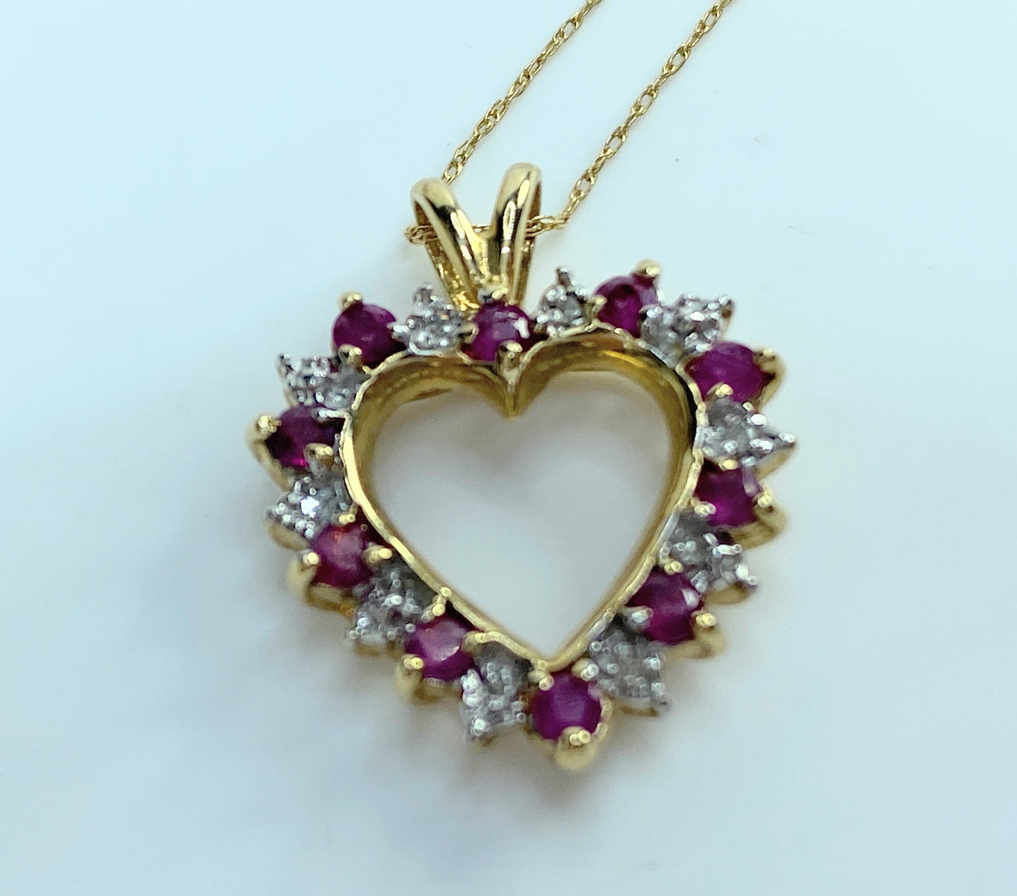 10K yellow gold 0.3ct Ruby Diamond accent Heart pendant necklace 18" 3g JR09