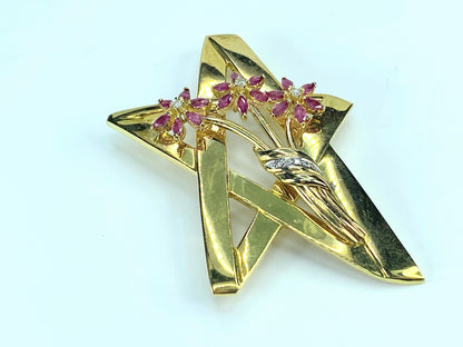 Tiffany & Co. Paloma Picasso Ruby Diamond Star brooch in 18K gold JR9244