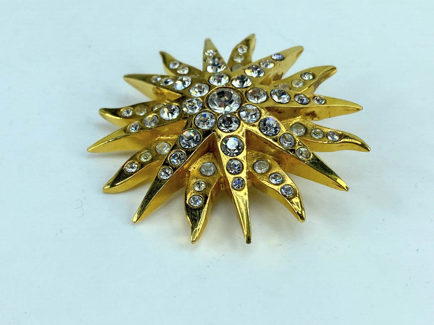 Vintage Christian Dior Sparkling Sun/Star Brooch Gold GS681