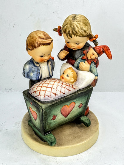Vintage Goebel Hummel Blessed Event Figurine HUM 333 A1003