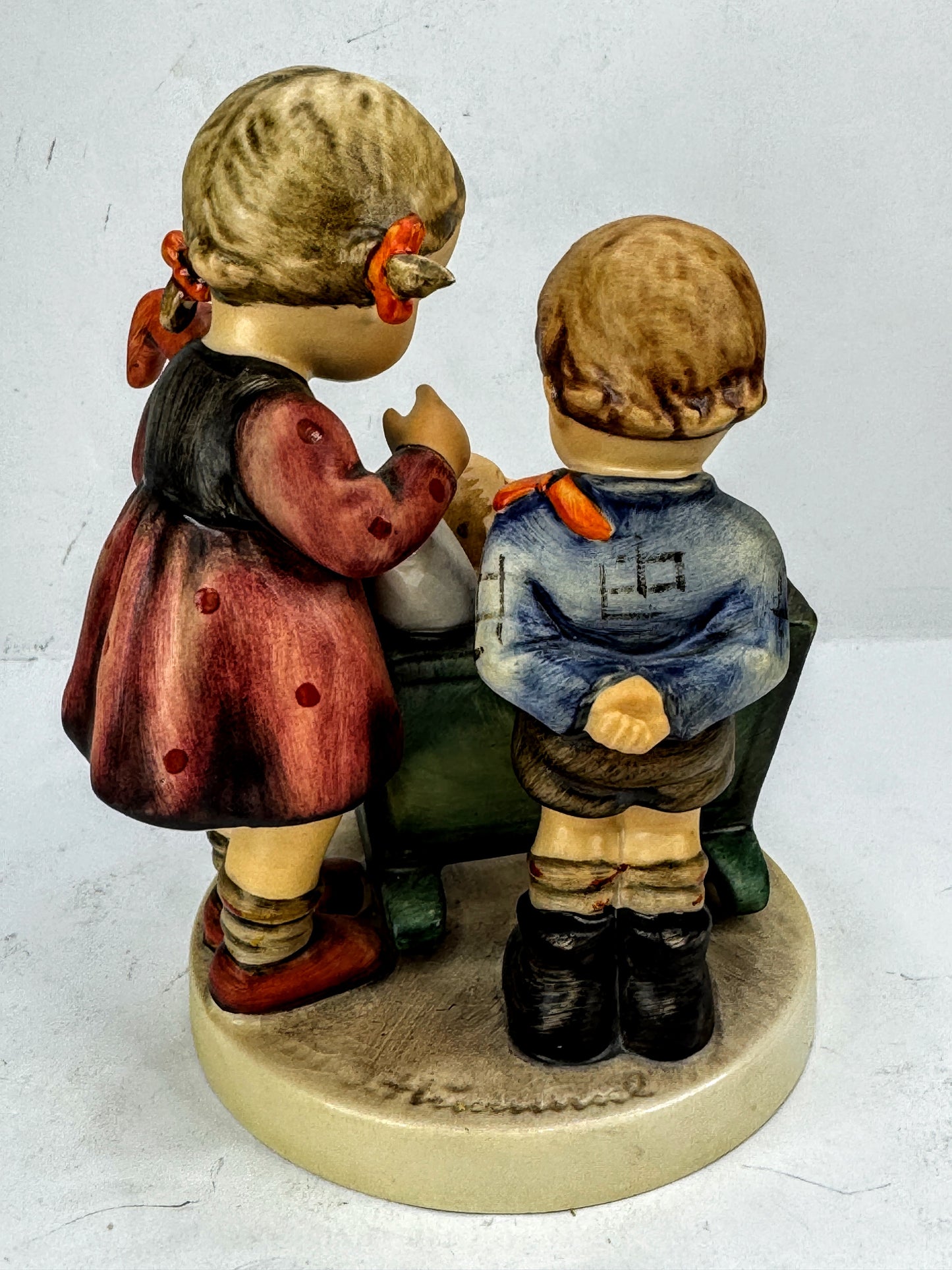 Vintage Goebel Hummel Blessed Event Figurine HUM 333 A1003