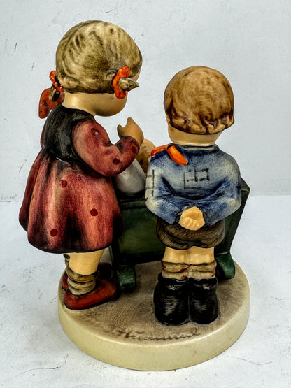 Vintage Goebel Hummel Blessed Event Figurine HUM 333 A1003