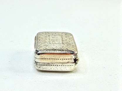Antique English Sterling Silver Double-Lid Vinaigrette Box 12.2g 1" SS372