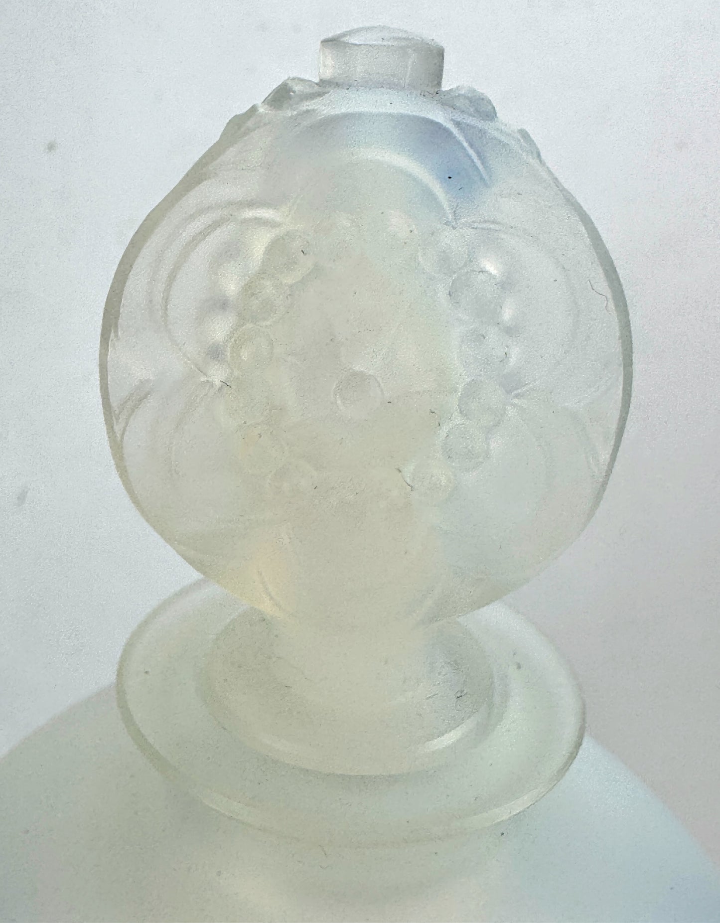 Vintage Tall Sabino France Opalescent Crystal Glass Fleurs Perfume Bottle A993