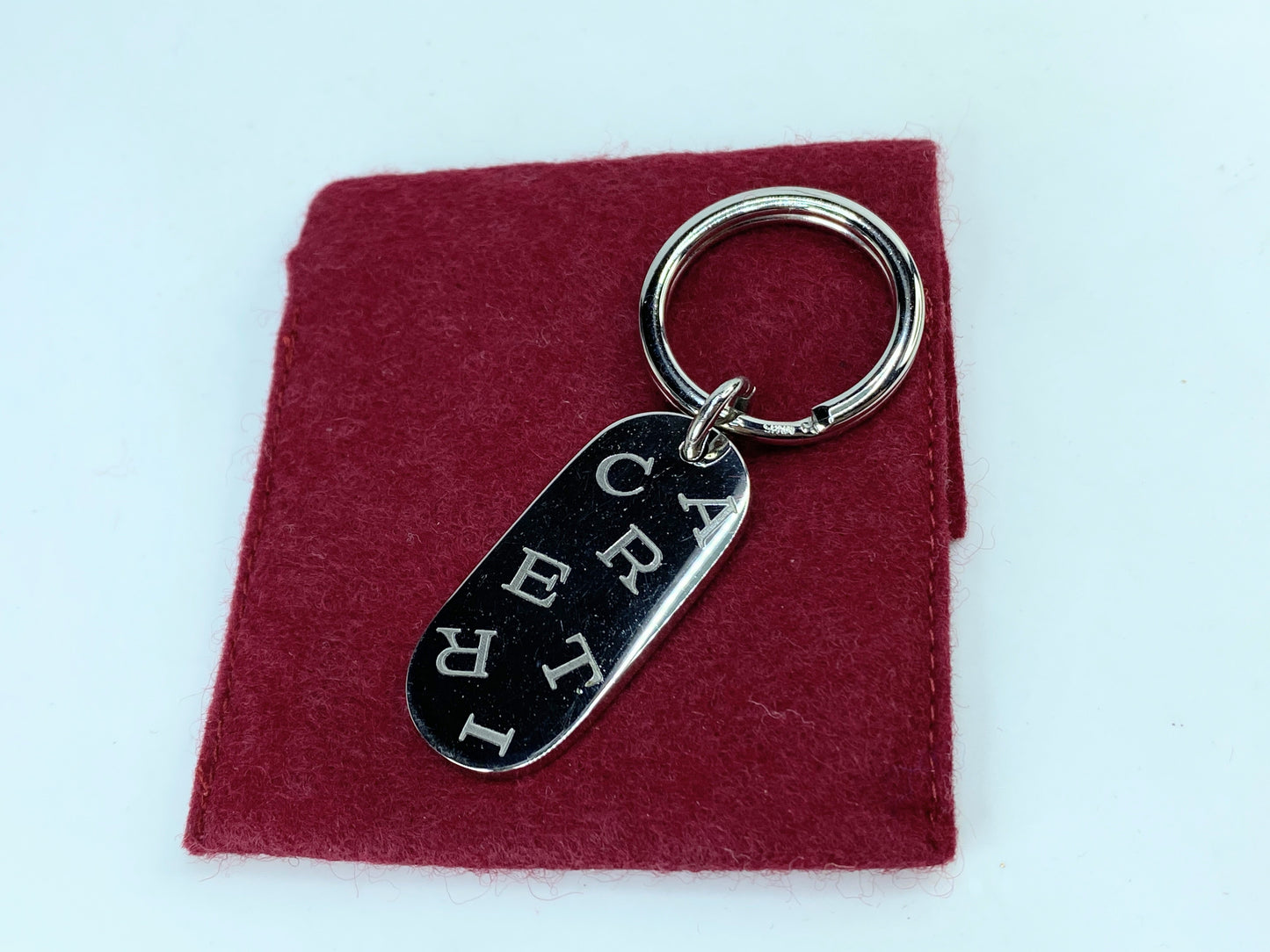 Vintage CARTIER key ring model Oval platinum finish with pouch GS690