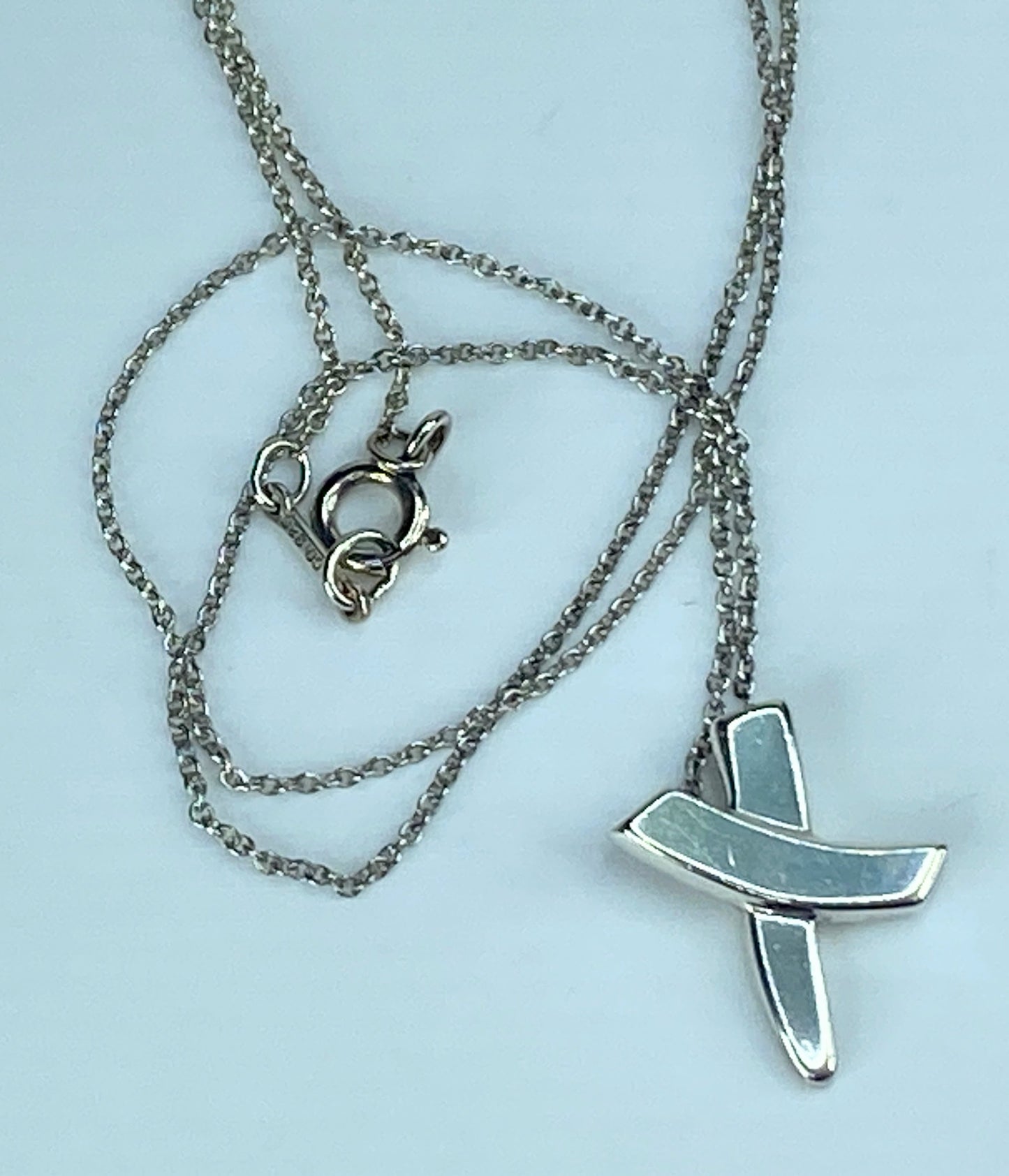 Tiffany & Co Silver 925 Paloma Picasso Kiss X Pendant Necklace JR9298